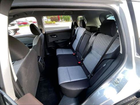 Certified 2023 Nissan Rogue SV AWD/4WD image 14