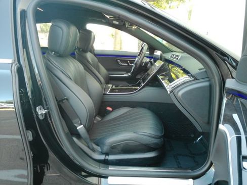 Used 2022 Mercedes-Benz S 500 4MATIC image 24