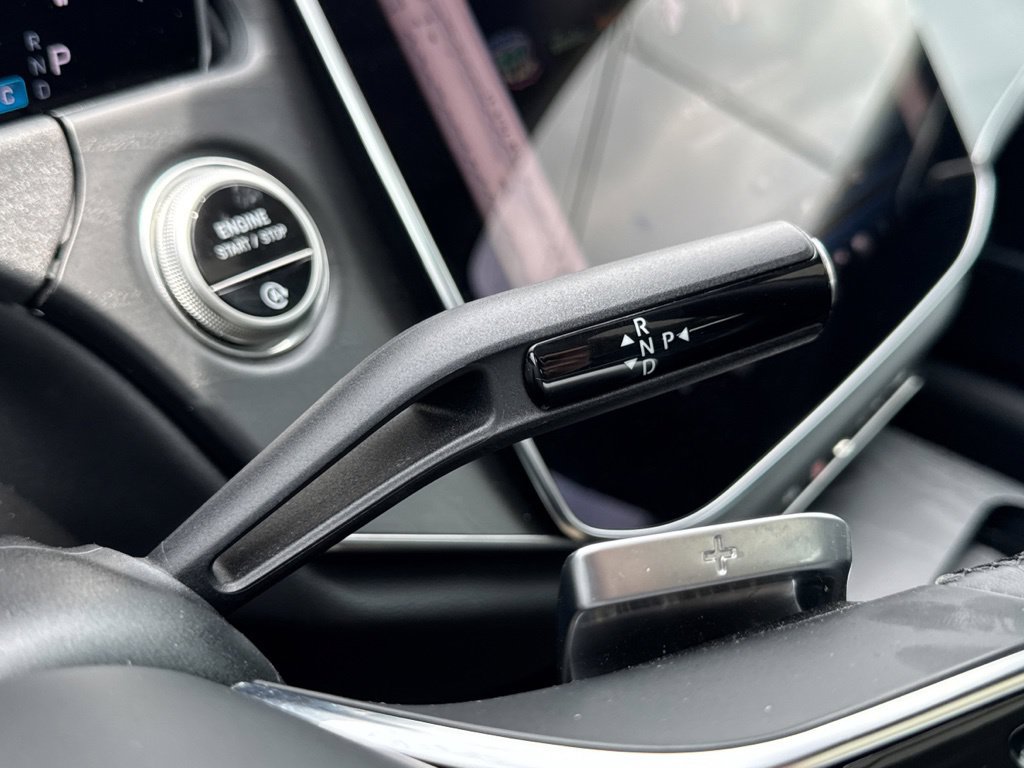 Used 2025 Mercedes-Benz E 350 Sedan w/ Winter Package image 13