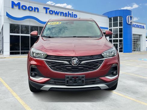 Used 2023 Buick Encore GX Preferred w/ Cold Weather Comfort Package AWD/4WD image 2