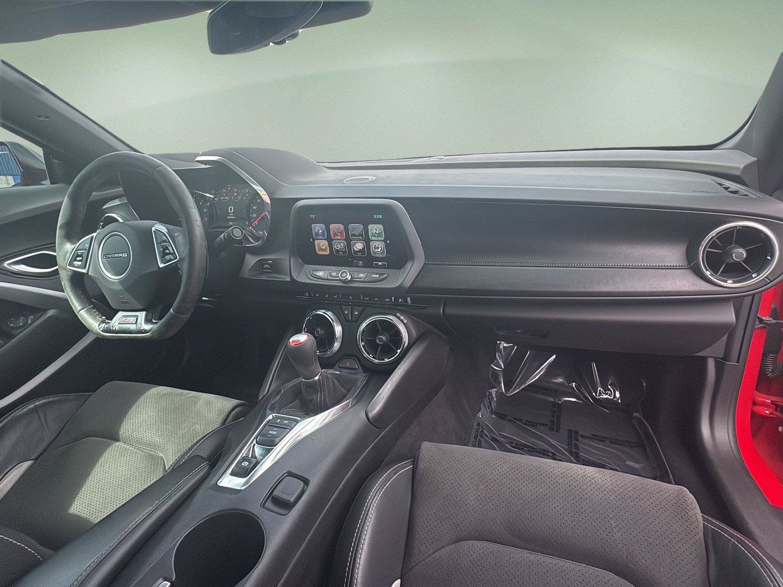Used 2018 Chevrolet Camaro SS RWD image 21