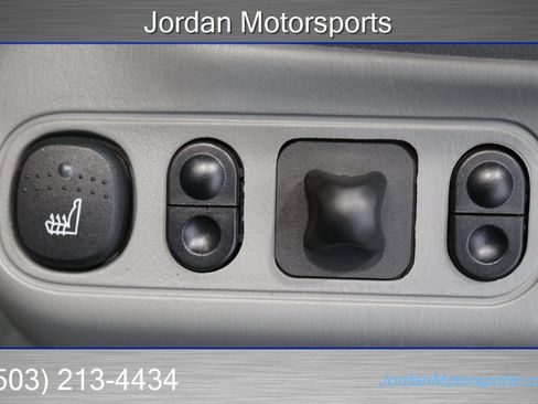 Used 2003 Ford F350 Lariat image 76