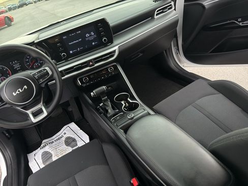 Used 2023 Kia K5 LXS image 34