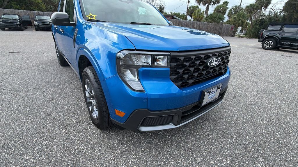 Used 2026 Ford Maverick XLT AWD/4WD image 9