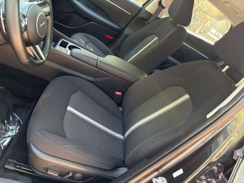 Used 2025 Hyundai Sonata SEL FWD image 32