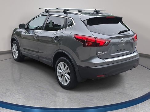 Used 2018 Nissan Rogue Sport SV FWD image 7