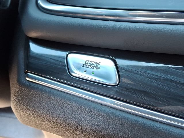 Used 2024 Buick Enclave Essence w/ Experience Buick Package AWD/4WD image 26