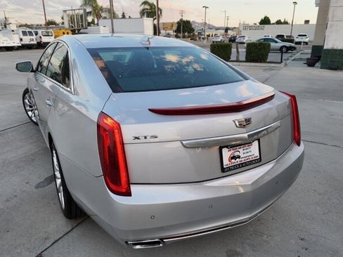 Used 2017 Cadillac XTS Luxury image 20