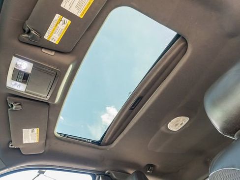 Used 2010 Ford F150 Raptor image 7