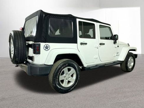Used 2014 Jeep Wrangler Unlimited Sport image 31