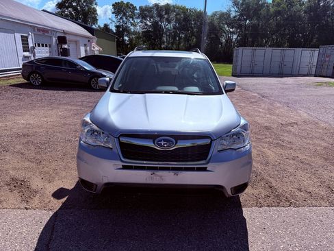 Used 2015 Subaru Forester 2.5i Premium w/ All-Weather Package AWD/4WD image 2
