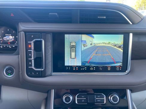 Certified 2024 GMC Yukon Denali w/ Advanced Technology Package AWD/4WD image 30