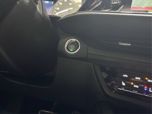 Used 2023 Buick Envision Preferred w/ Sport Touring Package AWD/4WD image 26