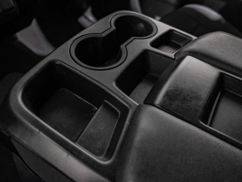 Used 2021 Chevrolet Silverado 1500 Custom image 22