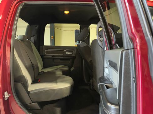 Used 2021 RAM 2500 Big Horn AWD/4WD image 11