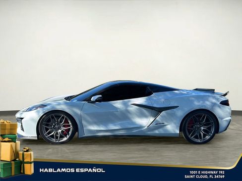 Certified 2023 Chevrolet Corvette Z06 image 3