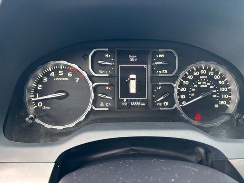 Used 2019 Toyota Tundra SR5 w/ SR5 Upgrade Package image 30