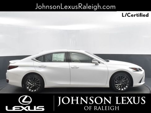 Certified 2025 Lexus ES 300h Ultra Luxury w/ Accessory Package (Z2) image 6