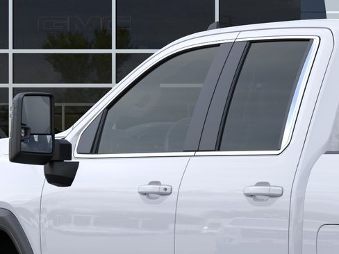 New 2026 GMC Sierra 2500 SLE w/ SLE Value Package; AWD/4WD image 12
