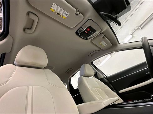 Used 2023 Hyundai Sonata SEL FWD image 28
