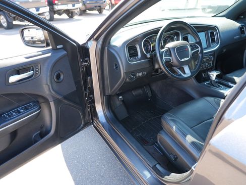 Used 2016 Dodge Charger SXT w/ AWD Plus Group image 13