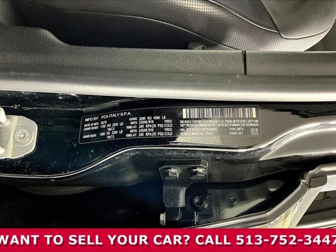 Used 2019 Jeep Renegade Limited AWD/4WD image 18