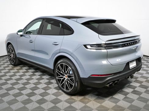 New 2026 Porsche Cayenne Coupe AWD/4WD image 3