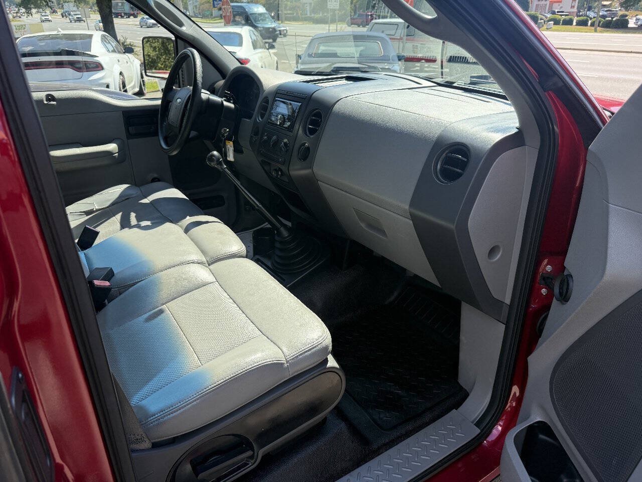 Used 2007 Ford F150 STX RWD image 12