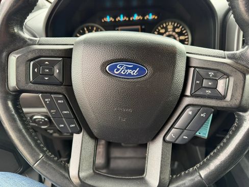 Used 2018 Ford F150 XLT w/ Equipment Group 302A Luxury image 39