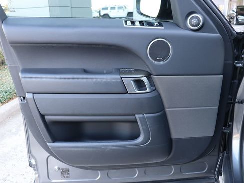 Used 2019 Land Rover Range Rover Sport HSE image 52