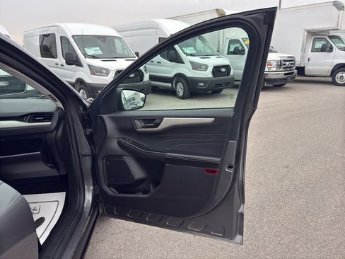 Certified 2022 Ford Escape SE w/ Convenience Package image 15