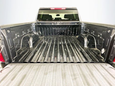 Used 2023 Chevrolet Silverado 1500 LT image 26