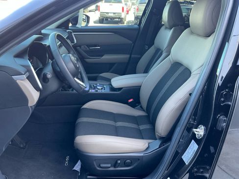 Used 2025 MAZDA CX-50 AWD 2.5 S w/ Cargo Package image 14