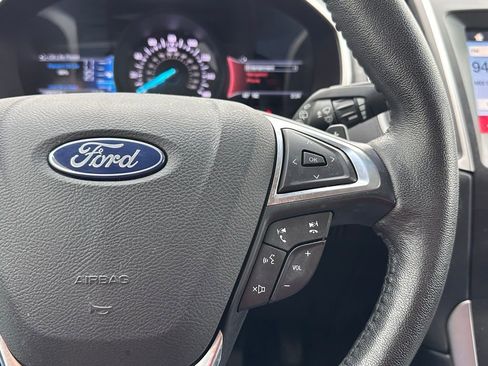 Used 2019 Ford Edge SEL w/ Equipment Group 201A image 26