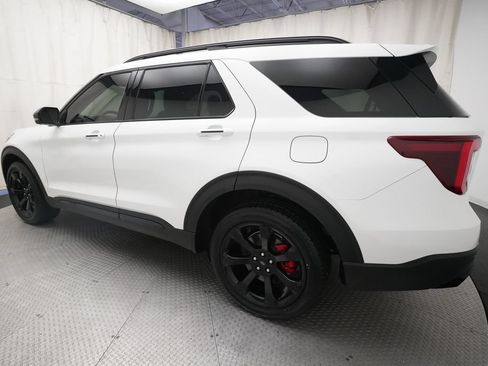 Certified 2023 Ford Explorer ST w/ Equipment Group 401A AWD/4WD image 34