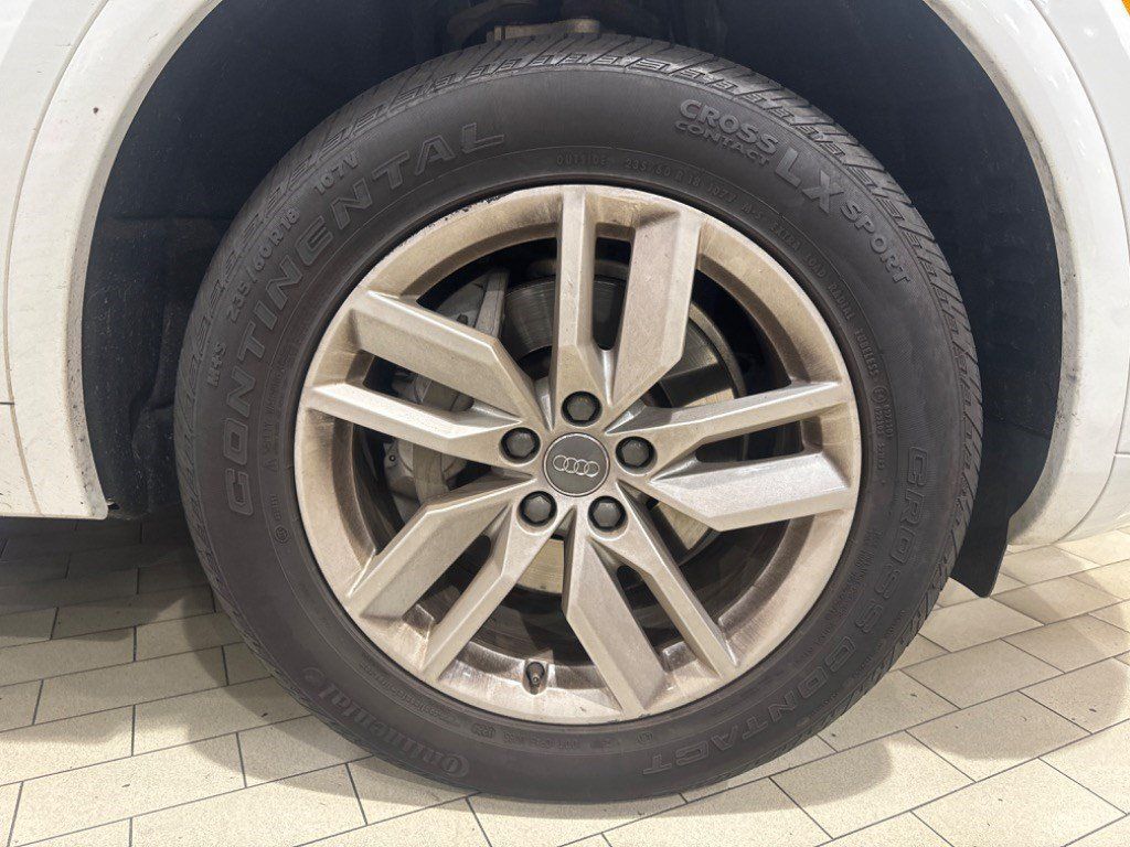 Used 2020 Audi Q5 2.0T Premium AWD/4WD image 5