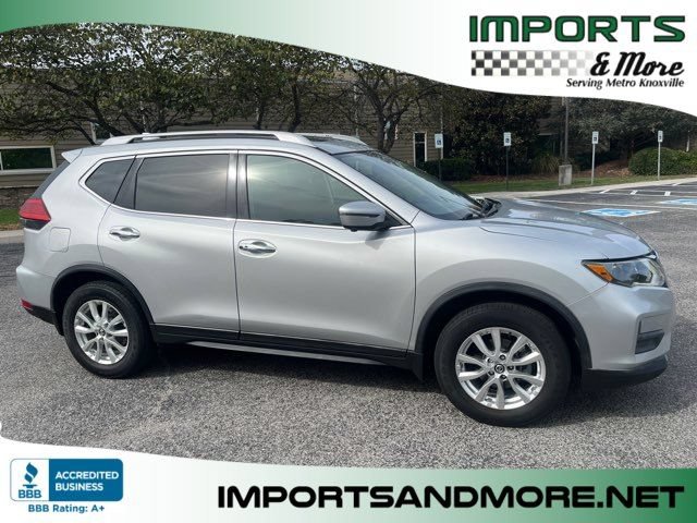 Used 2017 Nissan Rogue SV AWD/4WD image 1