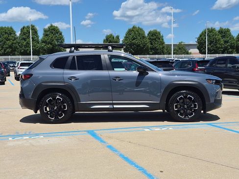 Used 2024 MAZDA CX-50 Meridian Edition w/ Apex Package AWD/4WD image 5