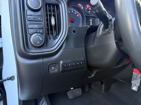 Used 2020 Chevrolet Silverado 1500 Custom Trail Boss w/ Custom Convenience Package AWD/4WD image 36
