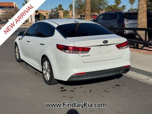 Used 2017 Kia Optima LX w/ Option Group 014 image 5