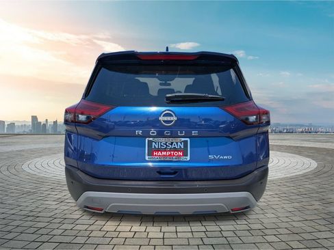 Used 2023 Nissan Rogue SV AWD/4WD image 6