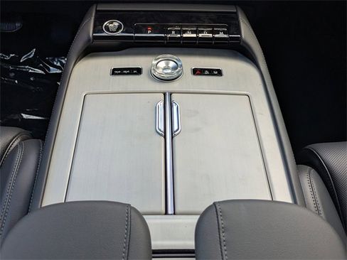 New 2025 Lincoln Navigator Reserve w/ Jet Appearance Package image 18