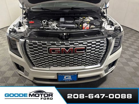Used 2023 GMC Yukon XL Denali w/ Max Trailering Package AWD/4WD image 26