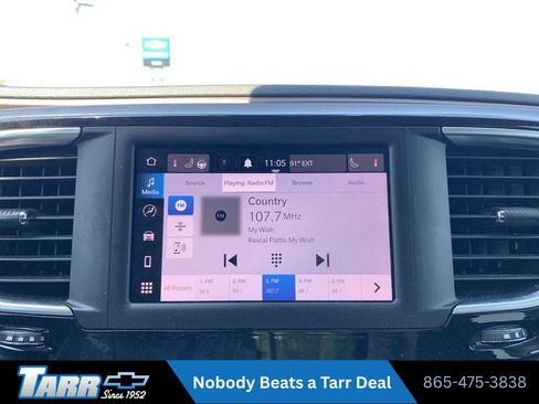 Used 2023 Chrysler Voyager LX FWD image 12