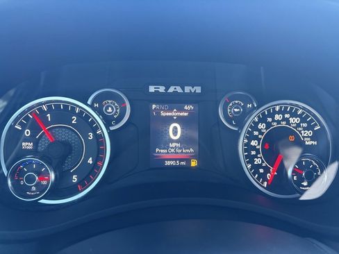 Used 2024 RAM 2500 Tradesman image 16