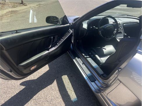 Used 2003 Acura NSX T RWD image 15