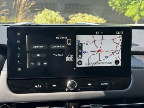 New 2025 Mitsubishi Outlander SE image 31