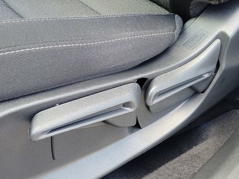 Certified 2024 Honda CR-V LX image 22