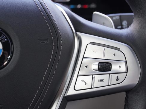 Certified 2026 BMW X7 xDrive40i AWD/4WD image 24