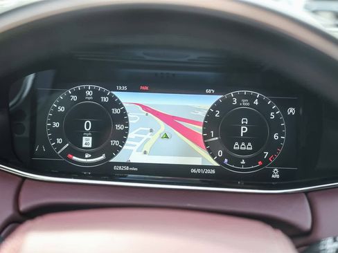 Used 2020 Land Rover Range Rover Evoque R-Dynamic HSE image 23